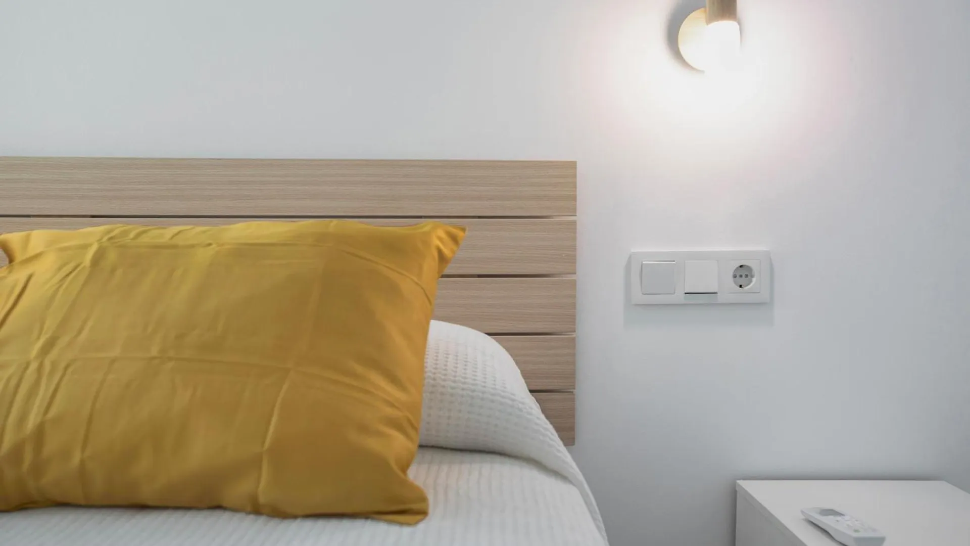 Begobe Room Τορρεμολίνος
