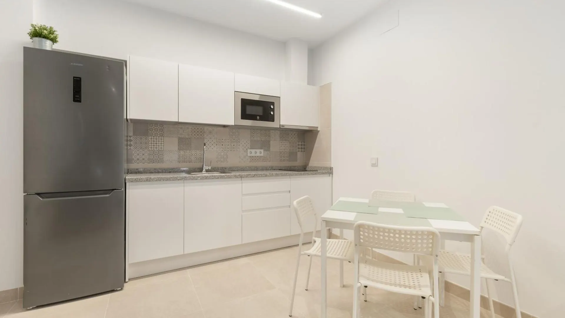 Διαμέρισμα Begobe Room Τορρεμολίνος